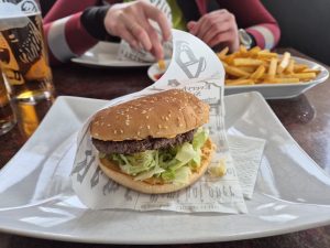 Wyczekiwany burger Wyczekiwany burger