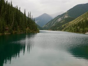 Mroczne Jezioro Kolsay Mroczne Jezioro Kolsay