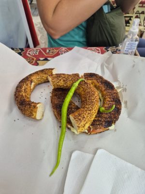 W Izmirze popularne są obwarzanki W Izmirze popularne są obwarzanki