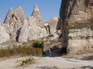 Trekking Dolinami Róż i Czerwonej Trekking Dolinami Róż i Czerwonej