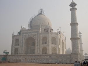 Kopuła szczytowa Taj jest w renowacji Kopuła szczytowa Taj jest w renowacji