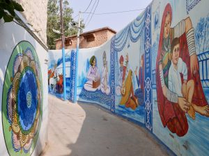 Murale w ciasnych uliczkach Murale w ciasnych uliczkach