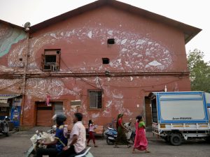 Dzielnica portowa została odnowiona i udekorowana muralami Dzielnica portowa została odnowiona i udekorowana muralami